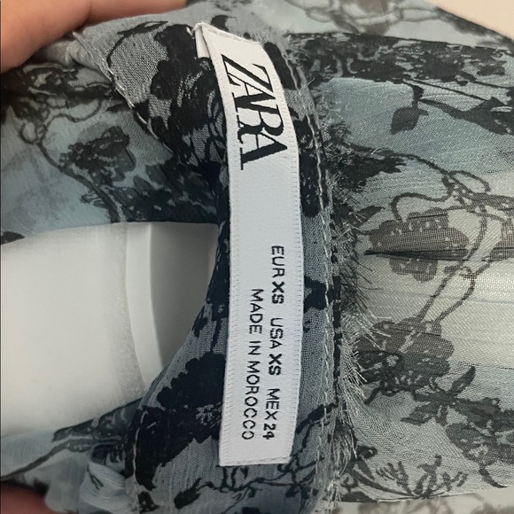 Zara Floral Lace Blouse - Black and Light Blue - Picture 2 of 6